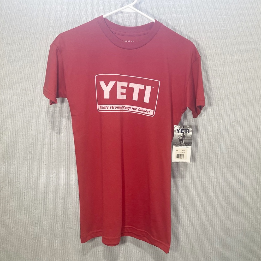YETI Women’s Classic Logo Tee